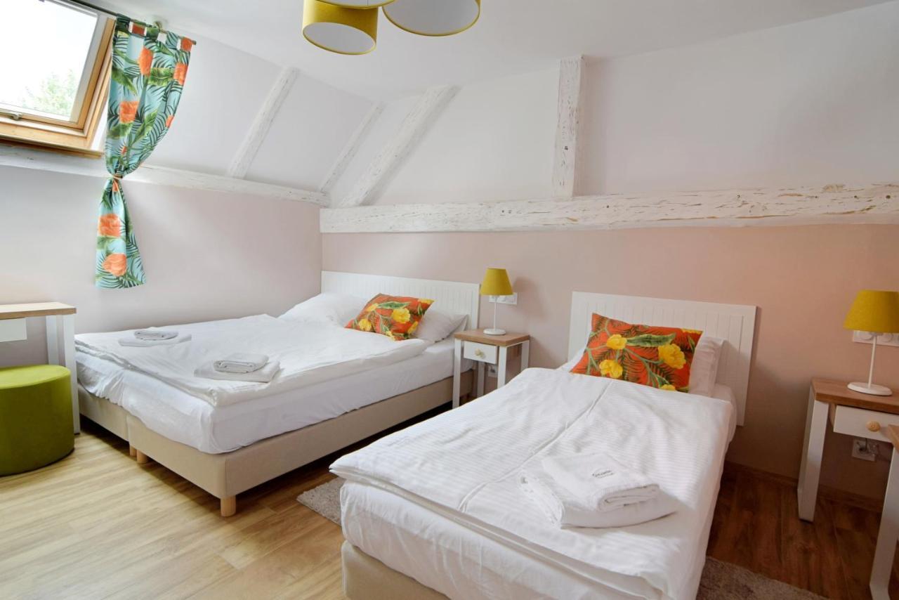 Bed & Breakfast Gosciniec Nowa Wioska 3*