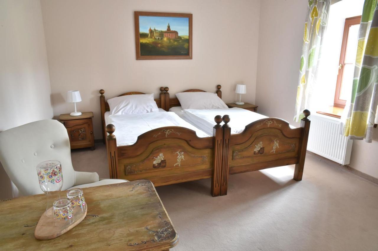 Bed & Breakfast Gosciniec Nowa Wioska