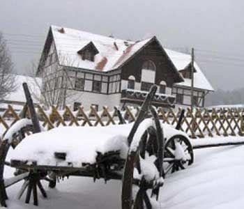 Gosciniec Nowa Wioska Bed & Breakfast