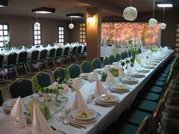 Gosciniec Nowa Wioska Bed & Breakfast Wałbrzych