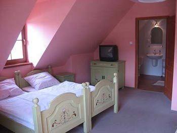 Bed & Breakfast Gosciniec Nowa Wioska 3*